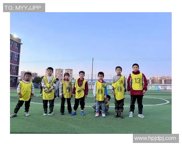 快乐二年级足球游戏探索与团队合作的乐趣与技巧分享